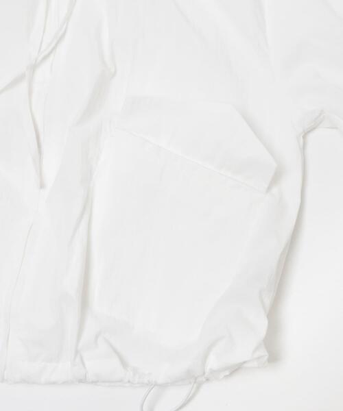 URBAN RESEARCH ROSSO WOMEN(アーバンリサーチ ロッソ)の「フロントジップフリルブラウス(シャツ/ブラウス・レディース・ライトベージュ/ホワイト・FREE)」の10枚目の写真