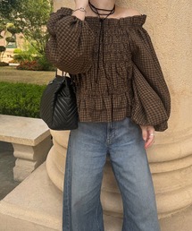 WILLFULLY（ウィルフリー）の「volume sleeve shirring hem tiered BL（シャツ/ブラウス）」