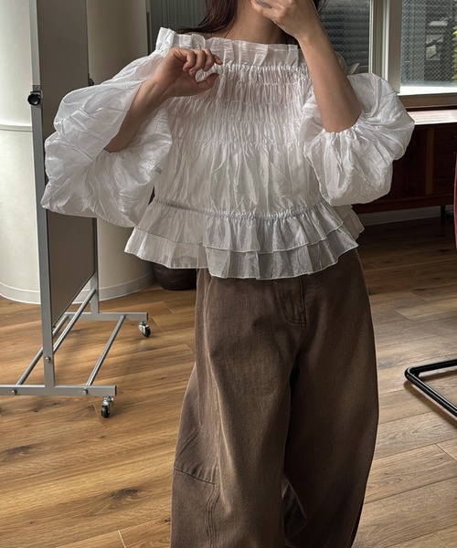 WILLFULLY(ウィルフリー)の「volume sleeve shirring hem tiered BL(シャツ/ブラウス・レディース・アイボリー/チェック/ブラック・FREE)」の22枚目の写真