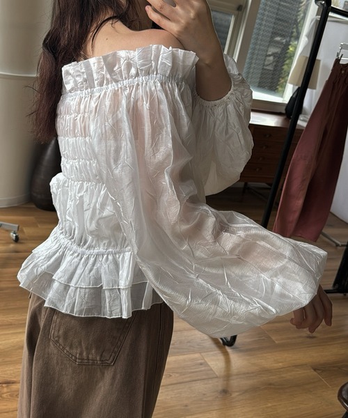 WILLFULLY(ウィルフリー)の「volume sleeve shirring hem tiered BL(シャツ/ブラウス・レディース・アイボリー/チェック/ブラック・FREE)」の18枚目の写真