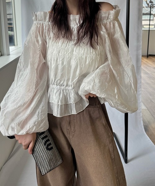 WILLFULLY(ウィルフリー)の「volume sleeve shirring hem tiered BL(シャツ/ブラウス・レディース・アイボリー/チェック/ブラック・FREE)」の17枚目の写真