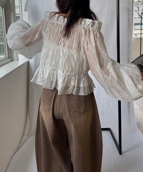 WILLFULLY(ウィルフリー)の「volume sleeve shirring hem tiered BL(シャツ/ブラウス・レディース・アイボリー/チェック/ブラック・FREE)」の14枚目の写真