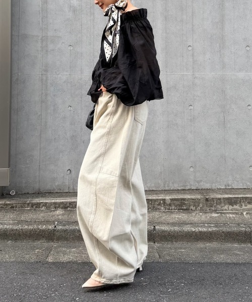 WILLFULLY(ウィルフリー)の「volume sleeve shirring hem tiered BL(シャツ/ブラウス・レディース・アイボリー/チェック/ブラック・FREE)」の13枚目の写真