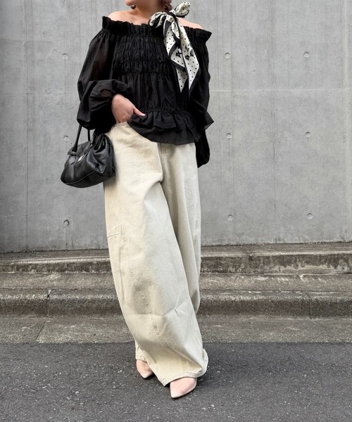 WILLFULLY(ウィルフリー)の「volume sleeve shirring hem tiered BL(シャツ/ブラウス・レディース・アイボリー/チェック/ブラック・FREE)」の12枚目の写真