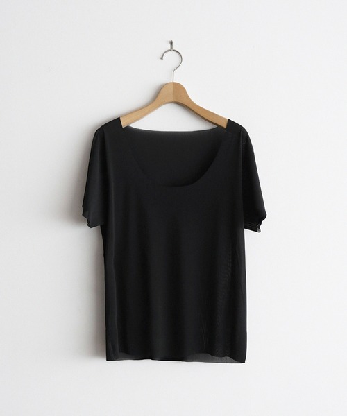 WYM LIDNM（ウィム バイ リドム）の「COOL DRY DEODORANT WIDE U NECK INNER TEE（インナーウェア/肌着・メンズ・グレイッシュベージュ/ブラック・XL/XS/S/M/L）」の16枚目の写真
