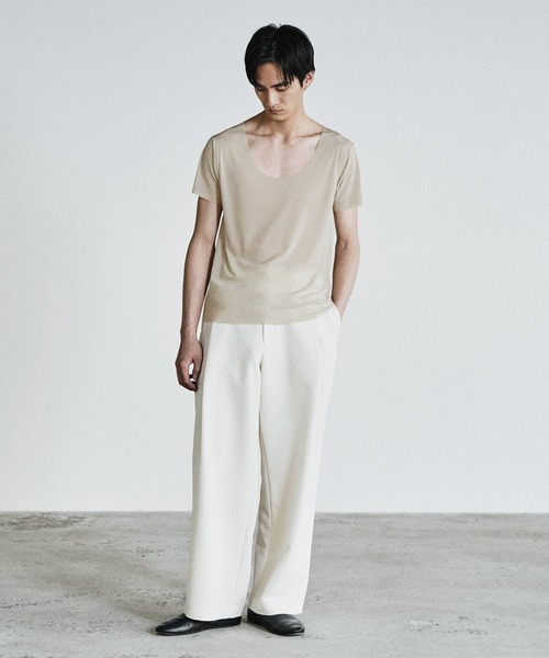 WYM LIDNM（ウィム バイ リドム）の「COOL DRY DEODORANT WIDE U NECK INNER TEE（インナーウェア/肌着・メンズ・グレイッシュベージュ/ブラック・XL/XS/S/M/L）」の10枚目の写真