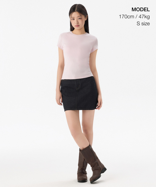 MUSINSA STANDARD WOMAN（ムシンサスタンダードウーマン）の「ウィメンズスリムクルーネックブラTシャツ[ペイルピンク]（Tシャツ/カットソー・レディース・その他・X-SMALL/SMALL/MEDIUM/LARGE/X-LARGE）」の2枚目の写真