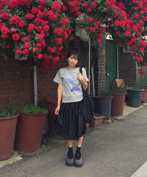 SSERPE(セルぺ)の「トロピカル半袖Tシャツメランジグレー(Tシャツ/カットソー・レディース・その他・1/2)」の4枚目の写真