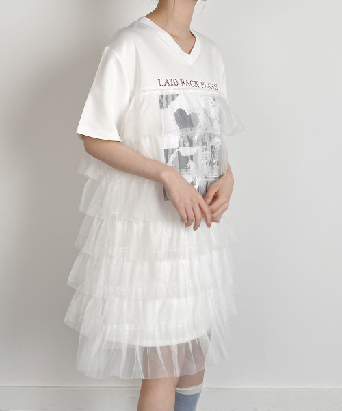 VIVID LADY(ビビッドレディー)の「プリント ティアードチュール ミニワンピース 半袖(ワンピース・レディース・ベージュ/ホワイト/ブラック・FREE)」の14枚目の写真