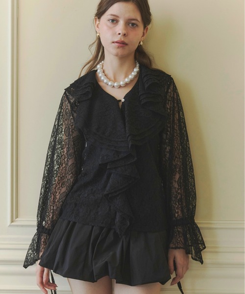 ORGUE(オルグ)の「Scalloped lace blouse/スカラップドレースブラウス(シャツ/ブラウス・レディース・アイボリー/ブラック・FREE)」の1枚目の写真