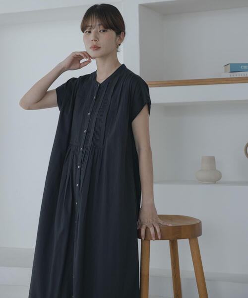 URBAN RESEARCH Sonny Label（アーバンリサーチサニーレーベル）の「エアリーコットンピンタックワンピース（ワンピース・レディース・ブルー/ブラック/ブラウン・FREE）」の6枚目の写真