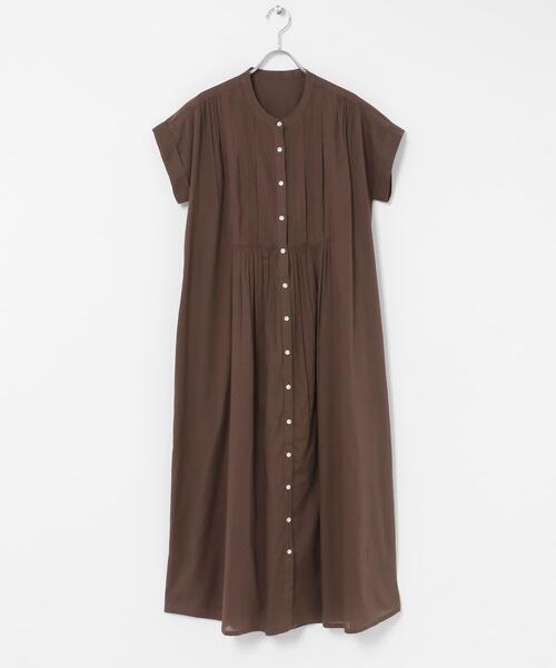 URBAN RESEARCH Sonny Label（アーバンリサーチサニーレーベル）の「エアリーコットンピンタックワンピース（ワンピース・レディース・ブルー/ブラック/ブラウン・FREE）」の18枚目の写真