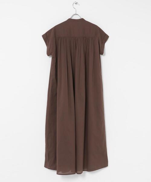 URBAN RESEARCH Sonny Label（アーバンリサーチサニーレーベル）の「エアリーコットンピンタックワンピース（ワンピース・レディース・ブルー/ブラック/ブラウン・FREE）」の20枚目の写真