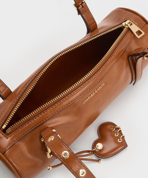 CHARLES & KEITH(チャールズ & キース)の「Rey レイ イロンゲイティッドショルダーバッグ(ショルダーバッグ・レディース・ダークブラウン系3/ブラック・M)」の16枚目の写真