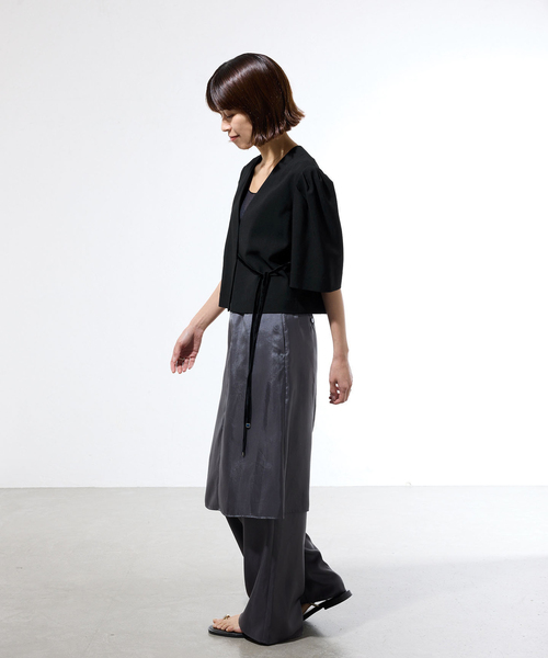IENA(イエナ)の「《セットアップ対応/一部店舗限定》カルゼショート丈パフジャケット(その他アウター・レディース・ブラウン/ブラック・FREE)」の13枚目の写真