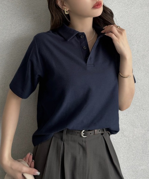 TREOVER(トレオーバー)の「抜け感シルエットで大人カジュアルな半袖ポロトップス(ポロシャツ・レディース・チャコールグレー/グレイッシュベージュ/アイボリー/ネイビー・FREE)」の4枚目の写真