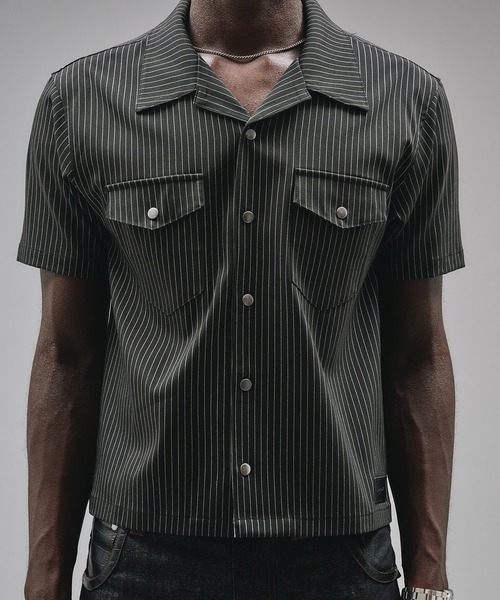 ANDER HUNK(アンダーハンク)の「Compact Open Collar Stripe Shirts/コンパクトオープンカラーストライプシャツ(シャツ/ブラウス・メンズ・グレー/ブラック・SMALL/MEDIUM/LARGE)」の10枚目の写真