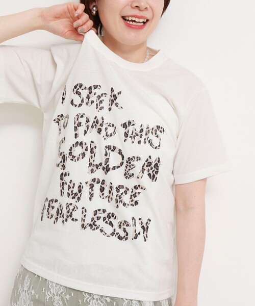 fredy couleur(フレディクルール)の「ヒョウ柄ロゴTee(Tシャツ/カットソー・レディース・ブラウン/チャコールグレー/オフホワイト/ベビーピンク・M)」の1枚目の写真