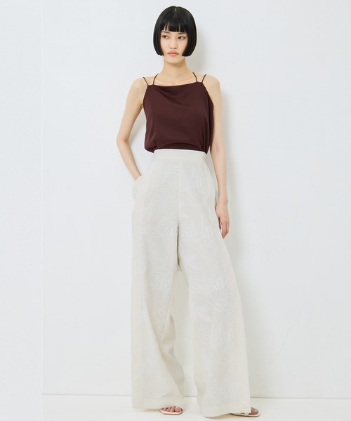 UJOH(ウジョー)の「【UJOH/ウジョー】《STUDIOUS別注》 FLOWER LACE POCKET PANTS/フラワーレースポケットパンツ(その他パンツ・レディース・ネイビー/キナリ・1/2/3)」の21枚目の写真