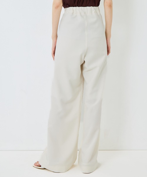 UJOH(ウジョー)の「【UJOH/ウジョー】《STUDIOUS別注》 FLOWER LACE POCKET PANTS/フラワーレースポケットパンツ(その他パンツ・レディース・ネイビー/キナリ・1/2/3)」の16枚目の写真