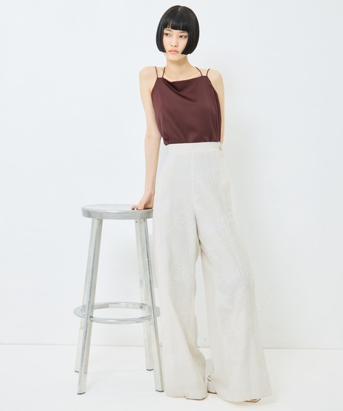 UJOH(ウジョー)の「【UJOH/ウジョー】《STUDIOUS別注》 FLOWER LACE POCKET PANTS/フラワーレースポケットパンツ(その他パンツ・レディース・ネイビー/キナリ・1/2/3)」の20枚目の写真