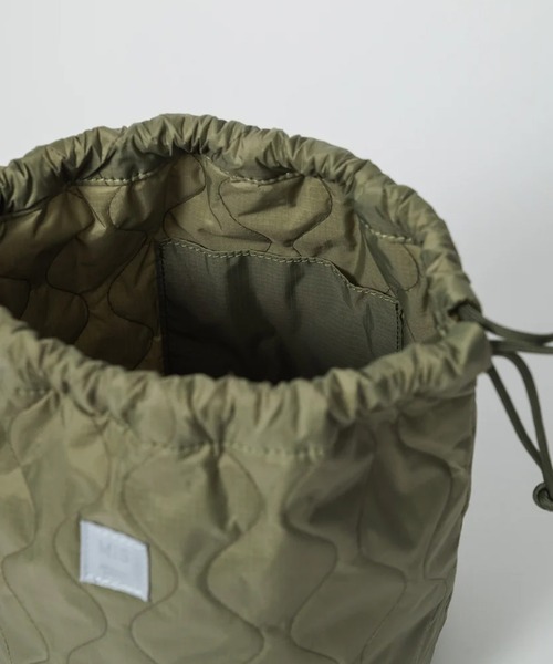 MIS(エムアイエス)の「【MIS】MILITARY QUILTED EFFECTS BAG / ミリタリーキルトエフェクトバッグ(ハンドバッグ・レディース・イエロー/ブルー/ブラック/ピンク/ベージュ/グリーン・FREE)」の11枚目の写真