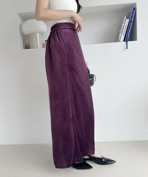 umune(ウムネ)の「秋冬コーデを格上げ♪シックに決まるベロアナロースカート(スカート・レディース・ブラウン/バーガンディー/ブラック・FREE)」の11枚目の写真