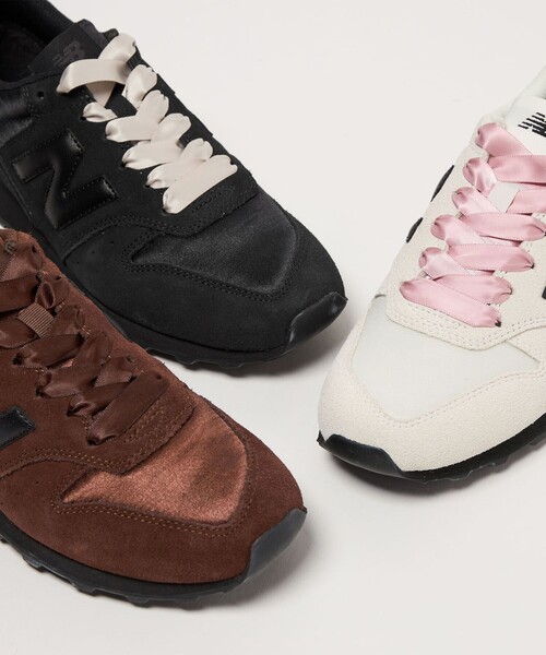 NEW BALANCE(ニューバランス)の「<New Balance>W996 サテンシューレース スニーカー(スニーカー・レディース・ダークブラウン/オフホワイト/ブラック・22.5cm/23cm/23.5cm/24cm/24.5cm/25cm)」の18枚目の写真