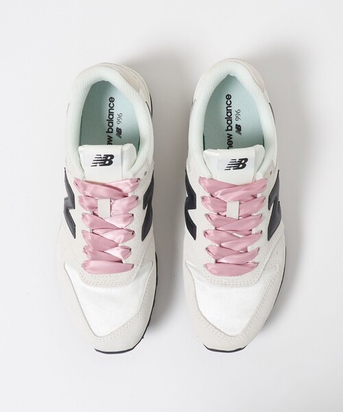 NEW BALANCE(ニューバランス)の「<New Balance>W996 サテンシューレース スニーカー(スニーカー・レディース・ダークブラウン/オフホワイト/ブラック・22.5cm/23cm/23.5cm/24cm/24.5cm/25cm)」の21枚目の写真