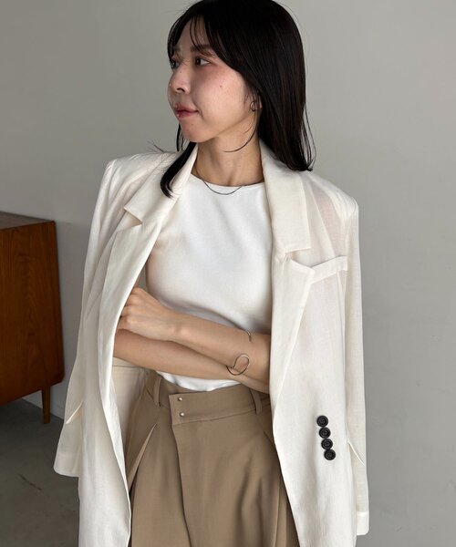 CAPRICIEUX LE'MAGE(カプリシューレマージュ)の「【バックオープン】カップ付アメスリタンク(キャミソール・レディース・イエロー/ホワイト/ブラック/ブラウン・36/38)」の18枚目の写真