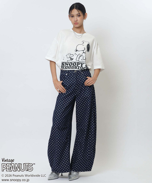 4GEEKS BY SPIRALGIRL(フォーギークスバイスパイラルガール)の「【PEANUTS/SNOOPY&WOODSTOCK】スヌーピー&ウッドストックTシャツ(Tシャツ/カットソー・レディース・ホワイト・FREE)」の2枚目の写真