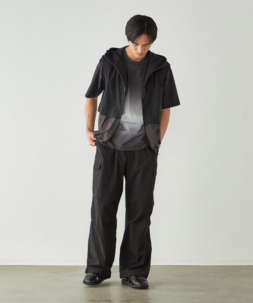 COMME CA ISM(コムサイズム)の「グラデーションプリント Tシャツ(Tシャツ/カットソー・メンズ・ネイビー/ブラック/ライトグレー・MEDIUM/LARGE)」の18枚目の写真