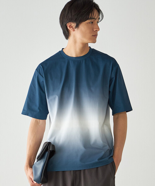 COMME CA ISM(コムサイズム)の「グラデーションプリント Tシャツ(Tシャツ/カットソー・メンズ・ネイビー/ブラック/ライトグレー・MEDIUM/LARGE)」の12枚目の写真