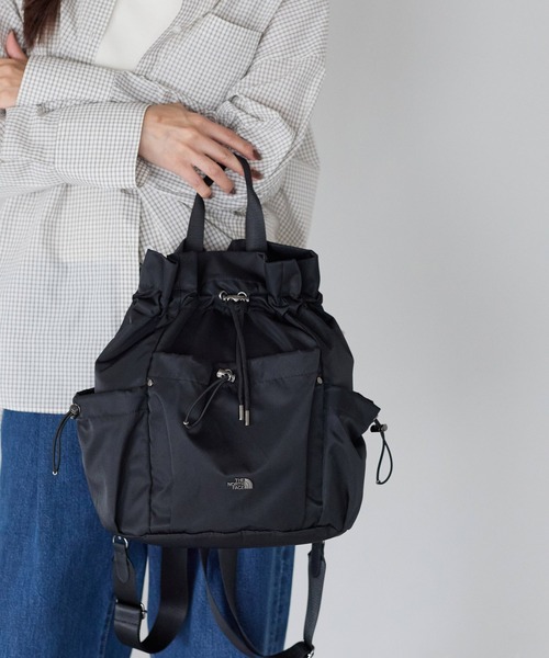 THE NORTH FACE(ザノースフェイス)の「【THE NORTH FACE/ザ・ノースフェイス】3WAY 巾着ショルダーバッグ/リュック/バックパック/BONNEY PACK M/ユニセックス(バックパック/リュック・レディース・ブラック/クリーム・FREE)」の11枚目の写真