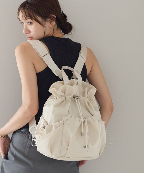 THE NORTH FACE(ザノースフェイス)の「【THE NORTH FACE/ザ・ノースフェイス】3WAY 巾着ショルダーバッグ/リュック/バックパック/BONNEY PACK M/ユニセックス(バックパック/リュック・レディース・ブラック/クリーム・FREE)」の17枚目の写真