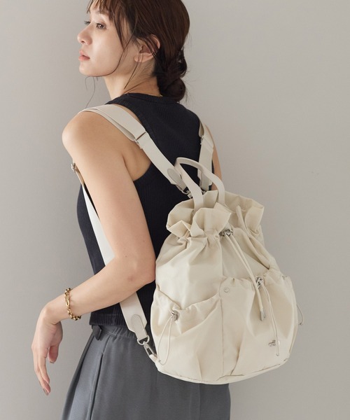 THE NORTH FACE(ザノースフェイス)の「【THE NORTH FACE/ザ・ノースフェイス】3WAY 巾着ショルダーバッグ/リュック/バックパック/BONNEY PACK M/ユニセックス(バックパック/リュック・レディース・ブラック/クリーム・FREE)」の19枚目の写真
