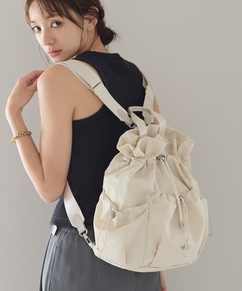 THE NORTH FACE(ザノースフェイス)の「【THE NORTH FACE/ザ・ノースフェイス】3WAY 巾着ショルダーバッグ/リュック/バックパック/BONNEY PACK M/ユニセックス(バックパック/リュック・レディース・ブラック/クリーム・FREE)」の16枚目の写真