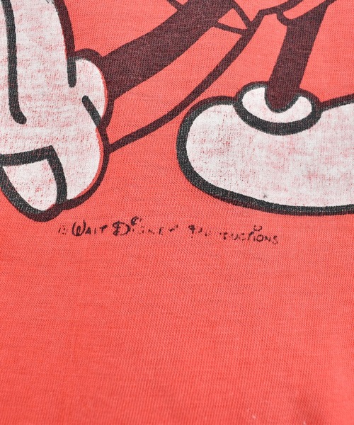 DISNEY VINTAGE（ディズニーヴィンテージ）の「【USED】90’s Disney “Mickey” キャラクター Tシャツ（Tシャツ/カットソー・メンズ・オレンジ・LARGE）」の3枚目の写真