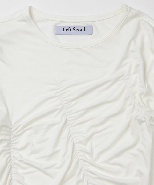 LEFTSEOUL（レフトソウル）の「シャーリングスリムTシャツ[ホワイト]（Tシャツ/カットソー・レディース・その他・FREE）」の4枚目の写真