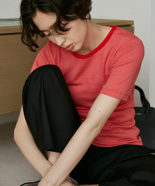 予約商品】レディースのTシャツ/カットソー（レッド/赤色系・ボーダー