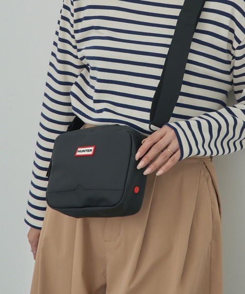 HUNTER(ハンター)の「【HUNTER】クロスボディバッグ NETHY ネシー HXRU0055252(ボディバッグ/ウエストポーチ・レディース・ブラック・FREE)」の5枚目の写真