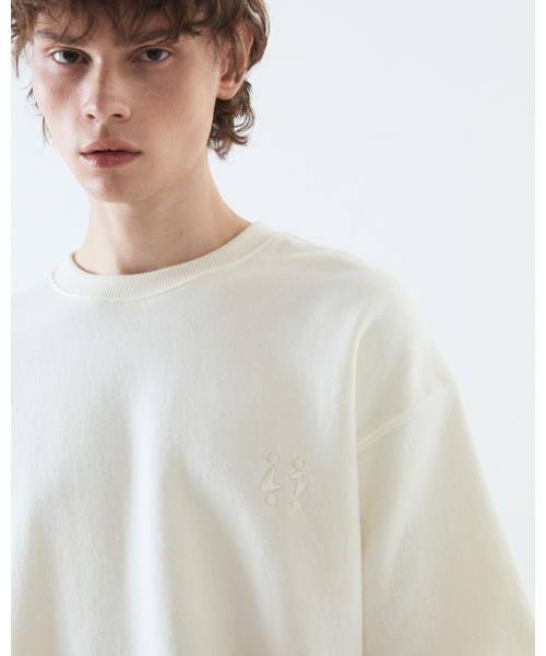 THEENDQUESTION（ジエンドクエスチョン）の「Half crewneck sweatshirt / IVORY（Tシャツ/カットソー・レディース・その他・FREE）」の6枚目の写真
