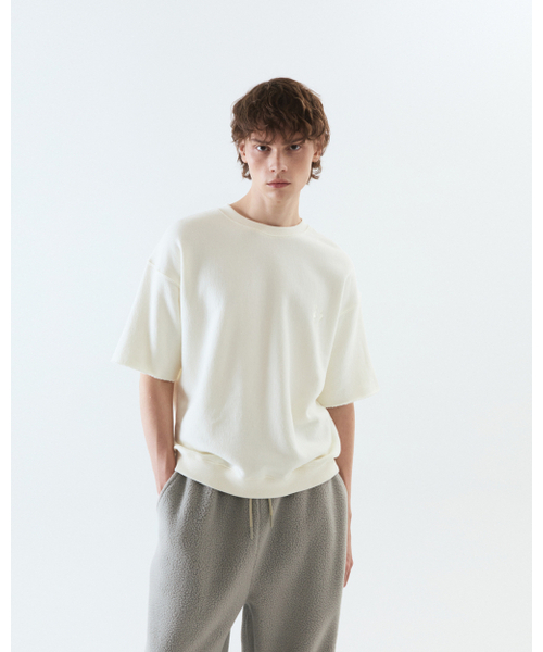 THEENDQUESTION（ジエンドクエスチョン）の「Half crewneck sweatshirt / IVORY（Tシャツ/カットソー・レディース・その他・FREE）」の7枚目の写真
