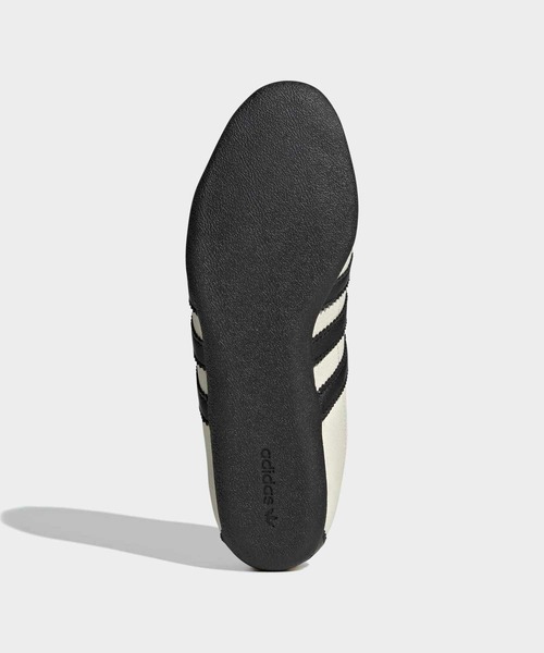 adidas(アディダス)の「トーキョ― シューズ / Tokyo Shoes / トーキョー スニーカー / アディダスオリジナルス adidas Originals(スニーカー・レディース・ホワイト・22.0cm/22.5cm/23.0cm/23.5cm/24.0cm/24.5cm/25.0cm/25.5cm/26.0cm/26.5cm/27.0cm/27.5cm/28.0cm/28.5cm/29.0cm)」の4枚目の写真