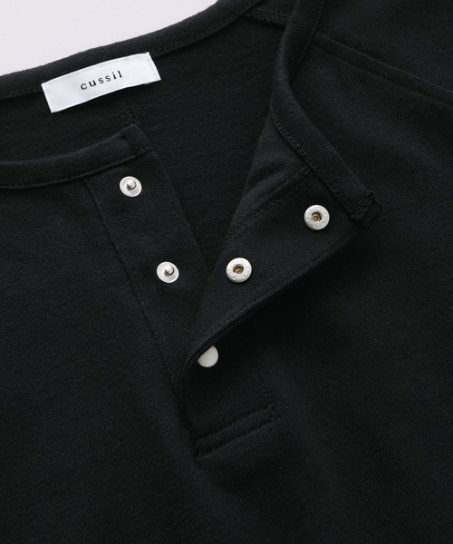 cussil（クシル）の「【cussil/クシル】ラグラン メタルスナップボタン ヘンリーネックロンT（Tシャツ/カットソー・メンズ・ブラック/ホワイト・S/M/L）」の13枚目の写真