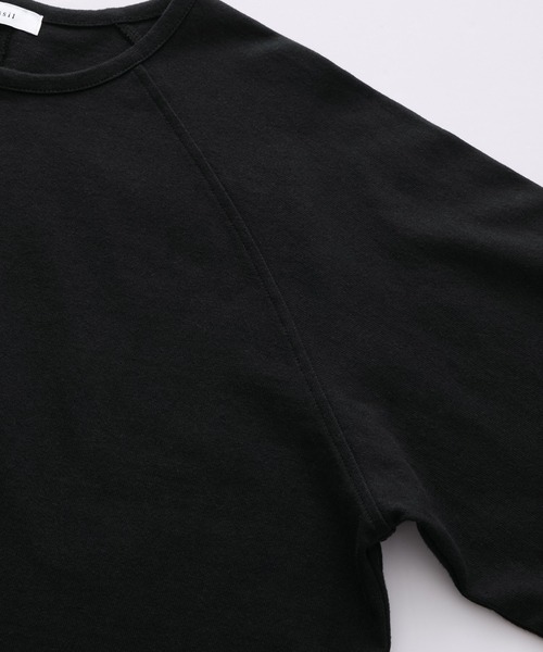 cussil（クシル）の「【cussil/クシル】ラグラン メタルスナップボタン ヘンリーネックロンT（Tシャツ/カットソー・メンズ・ブラック/ホワイト・S/M/L）」の15枚目の写真