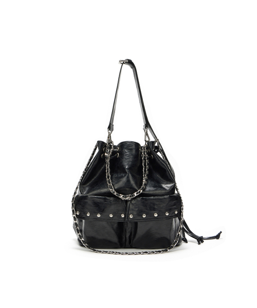 DEINET（ダイニット）の「DEINET 5-WAY STUD POCKET MULTI BAG IN BLACK（バックパック/リュック・レディース・その他・FREE）」の2枚目の写真