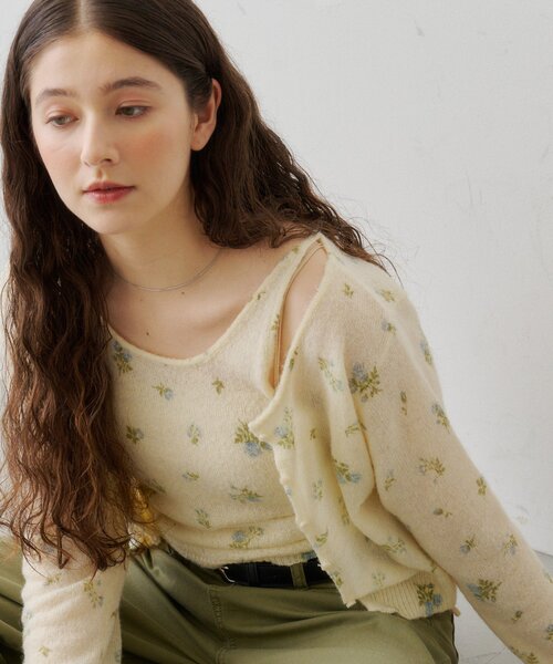 Kastane（カスタネ）の「【2026AWカタログ/花柄&無地】モヘアフラワーアンサンブルニット（ニット/セーター・レディース・グレー/ピンク/アイボリー/ブラウン・FREE）」の8枚目の写真
