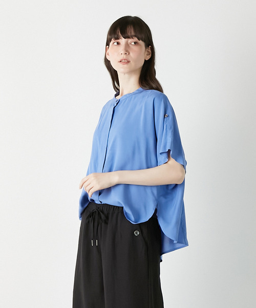 LOGEMENT DE CLAIRE（ロジュモンドクレール）の「袖タブ付きバンドシャツ（シャツ/ブラウス・レディース・ブルー/キナリ/ブラック/ピンク・FREE）」の3枚目の写真