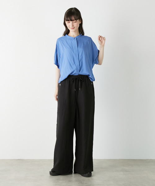 LOGEMENT DE CLAIRE（ロジュモンドクレール）の「袖タブ付きバンドシャツ（シャツ/ブラウス・レディース・ブルー/キナリ/ブラック/ピンク・FREE）」の13枚目の写真